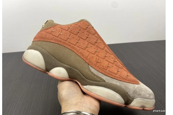 AT3102-200 SEPIA BLUSH AIR X 13 STONE CANTEEN-TERRA AT3102-200 CLOT LOW JORDAN 0904